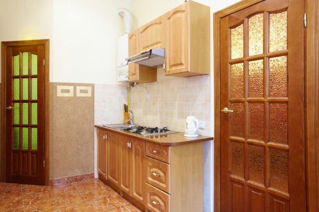 2 Rooms Central Anna Apartment Leopoli Esterno foto